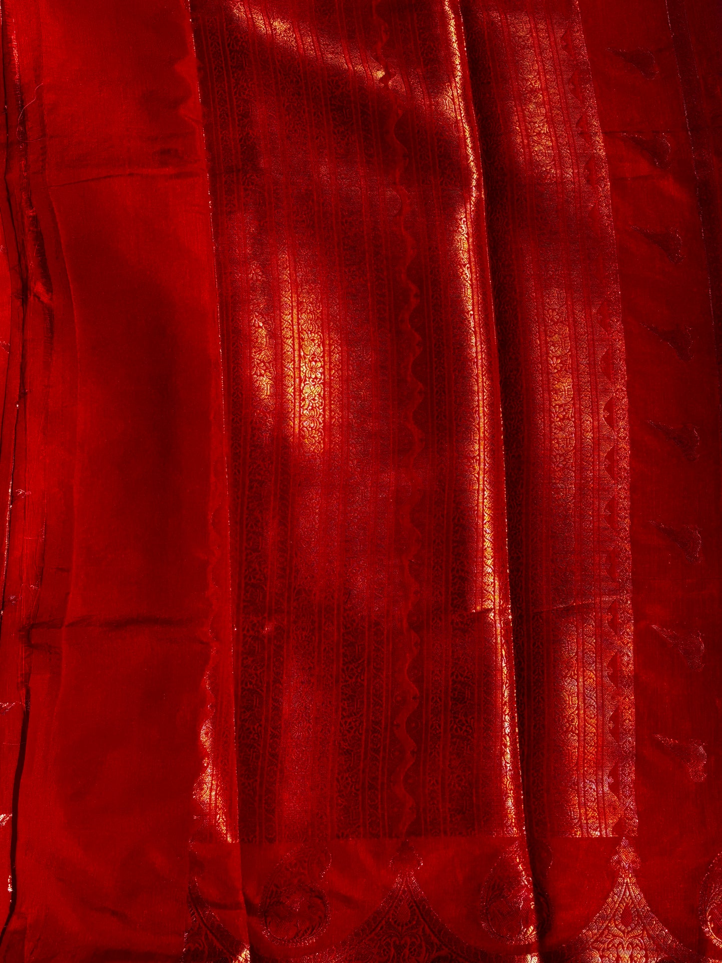 RED CHINIYA SILK SAREE