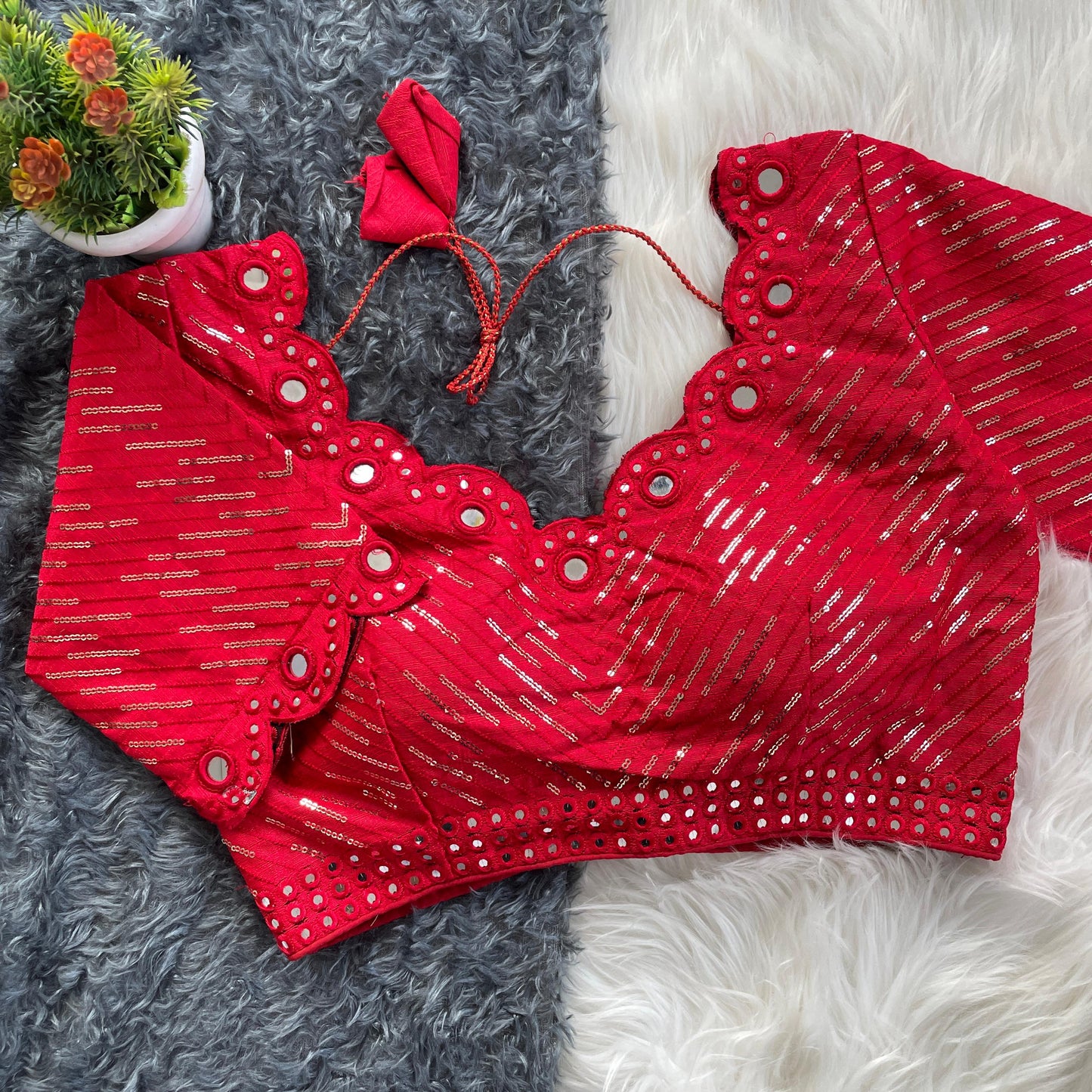 RED HEAVY REAL MIRROR WORK & SEQUENCE